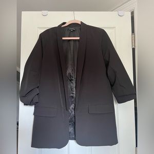 Strut and Bolt Black Blazer